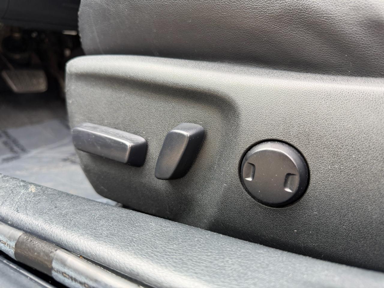 Toyota Camry 2014.5 4dr Sdn I4 Auto SE Sport (Natl) 2014