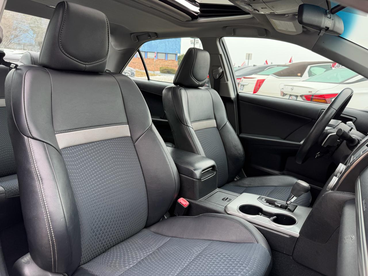 Toyota Camry 2014.5 4dr Sdn I4 Auto SE Sport (Natl) 2014