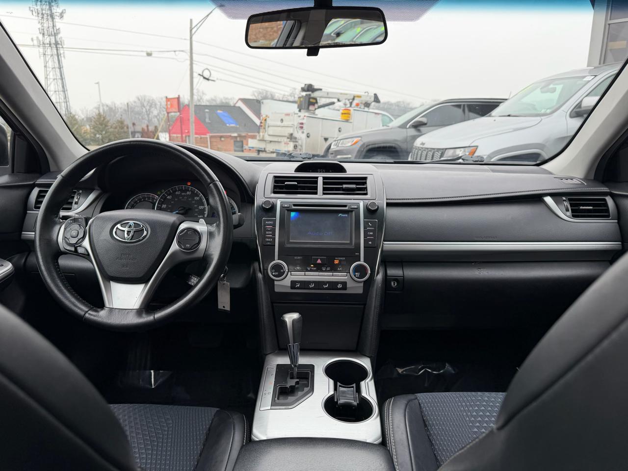 Toyota Camry 2014.5 4dr Sdn I4 Auto SE Sport (Natl) 2014