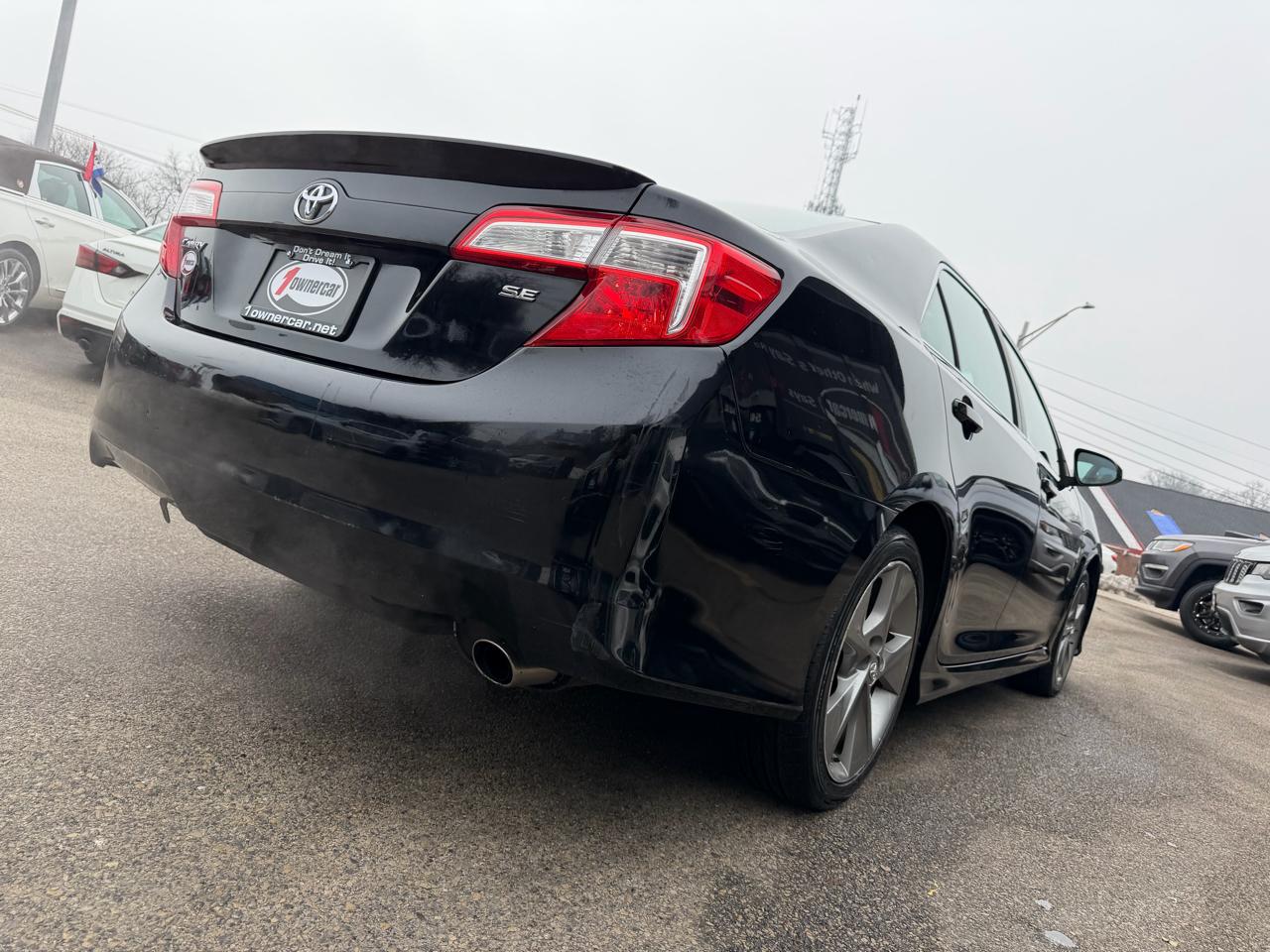 Toyota Camry 2014.5 4dr Sdn I4 Auto SE Sport (Natl) 2014