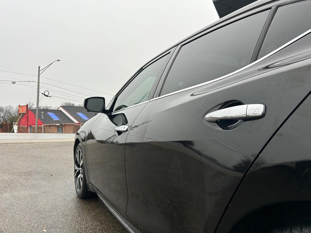 Nissan Maxima Platinum 3.5L 2017