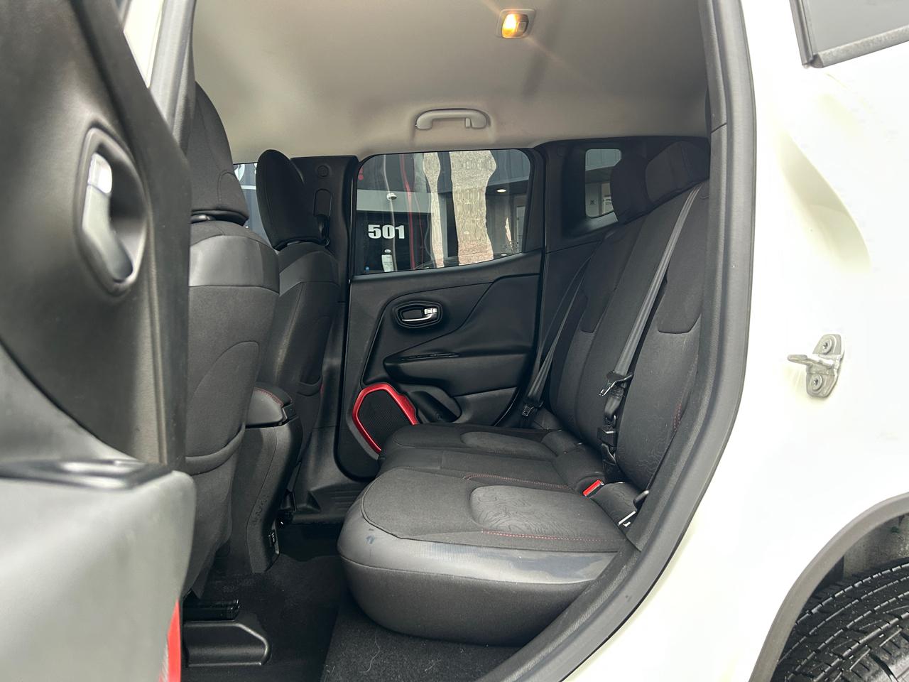 Jeep Renegade 4WD 4dr Trailhawk 2015