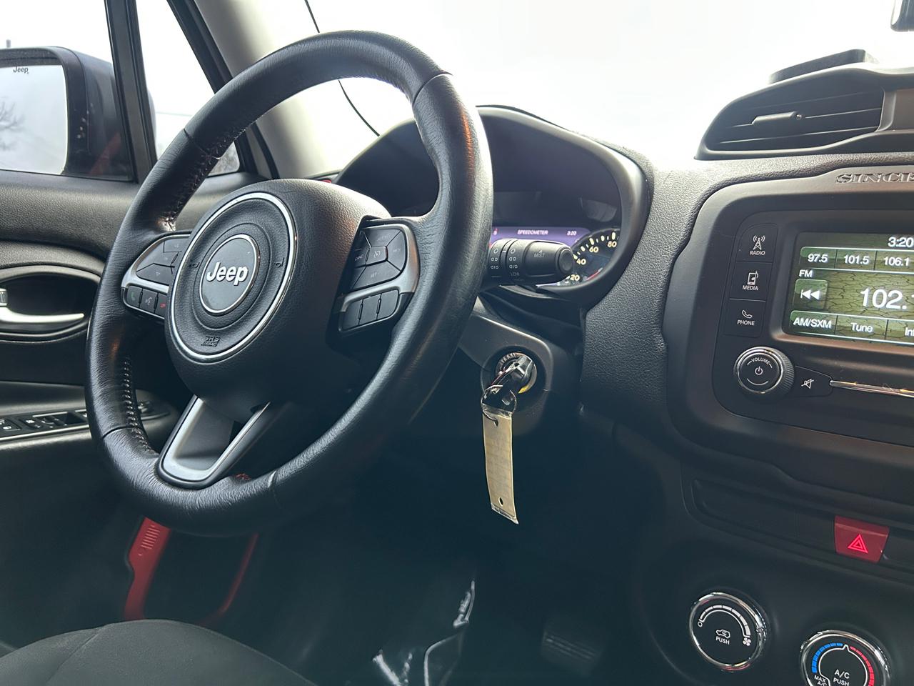 Jeep Renegade 4WD 4dr Trailhawk 2015