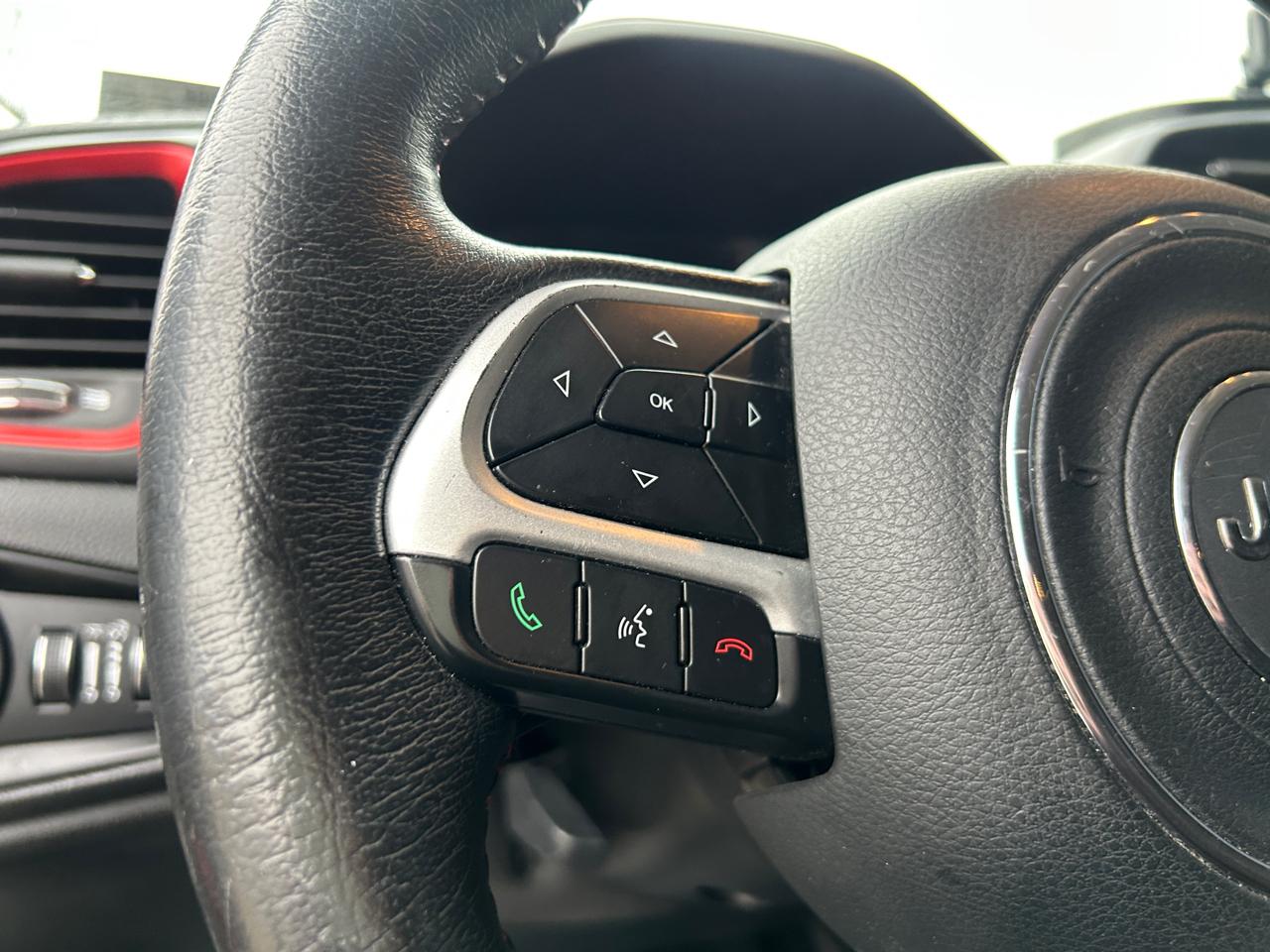 Jeep Renegade 4WD 4dr Trailhawk 2015