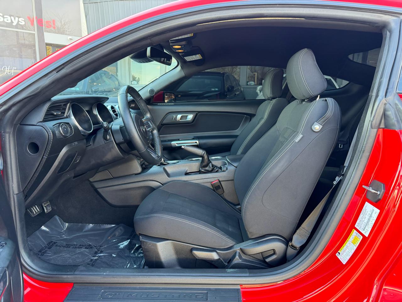 Ford Mustang EcoBoost Fastback 2021