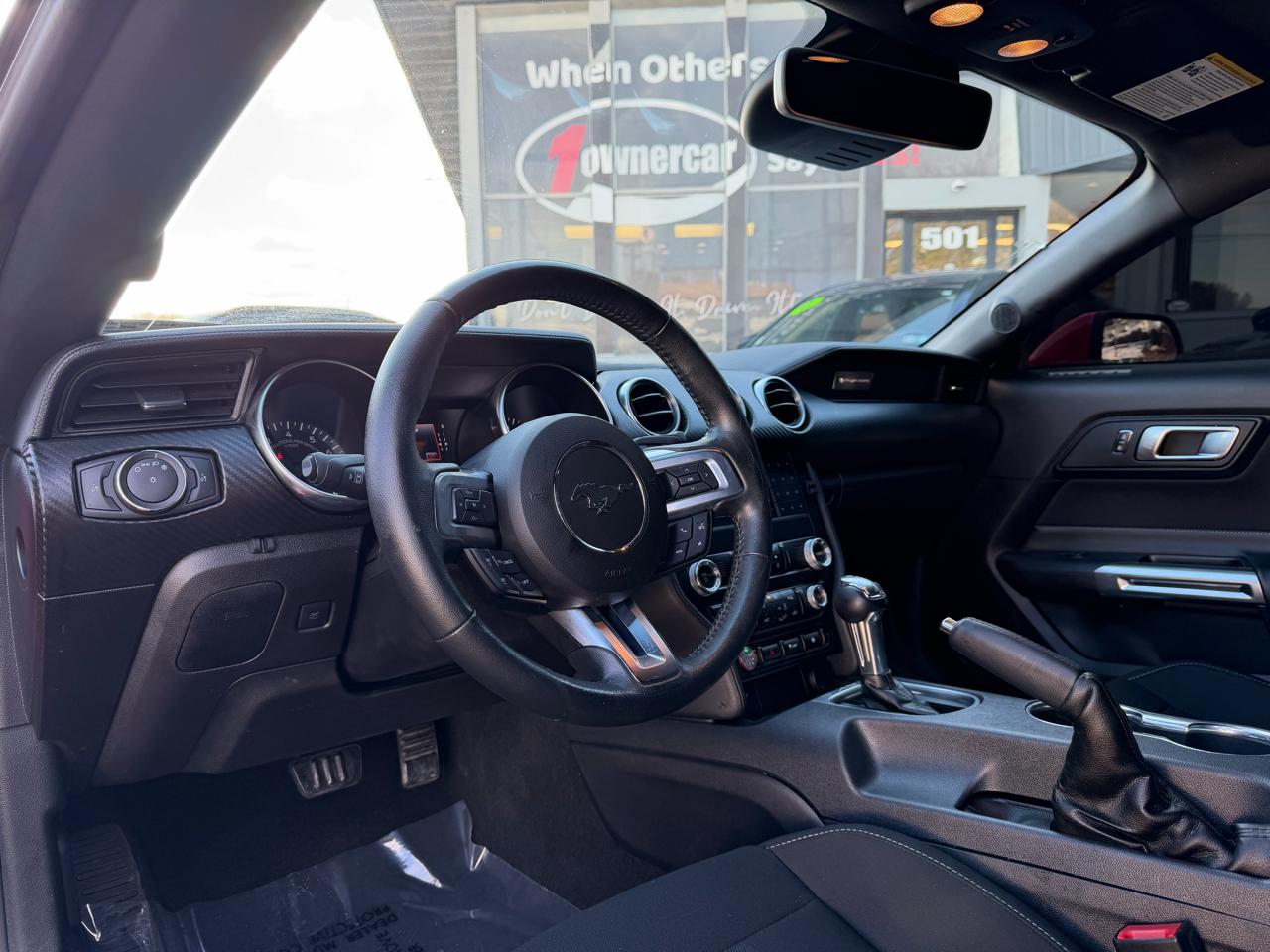 Ford Mustang EcoBoost Fastback 2021