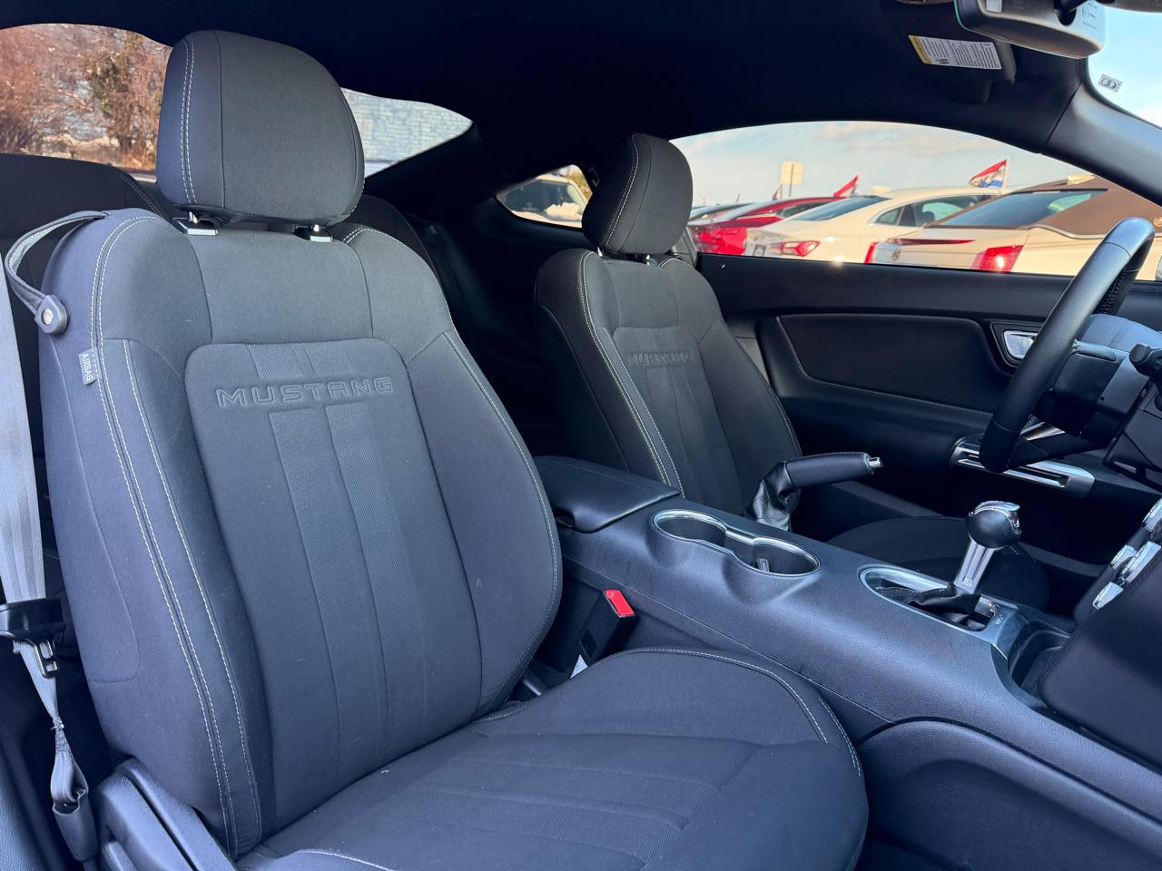 Ford Mustang EcoBoost Fastback 2021