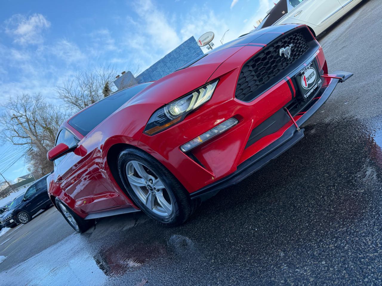 Ford Mustang EcoBoost Fastback 2021
