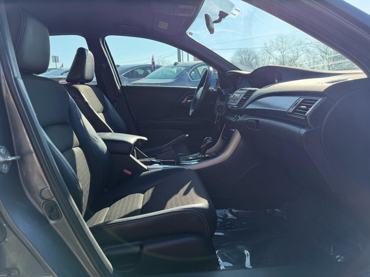 Honda Accord Sedan 4dr I4 CVT Sport 2016