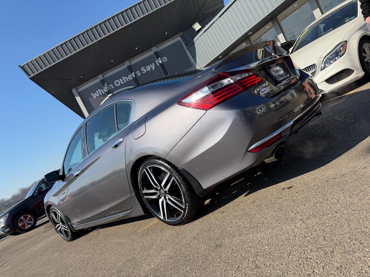 Honda Accord Sedan 4dr I4 CVT Sport 2016