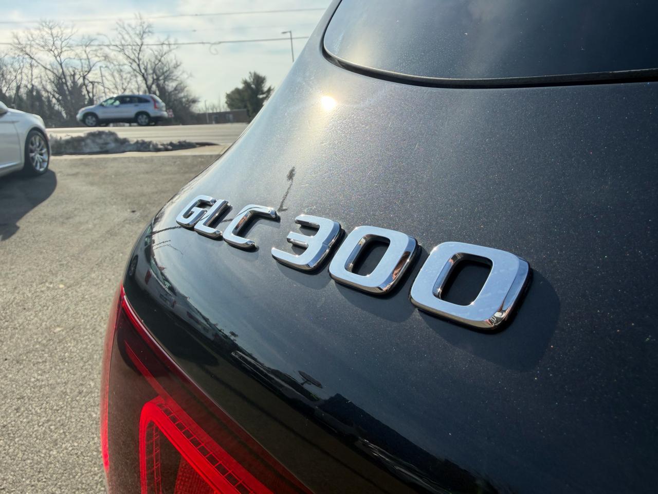 Mercedes-Benz GLC GLC 300 4MATIC SUV 2021