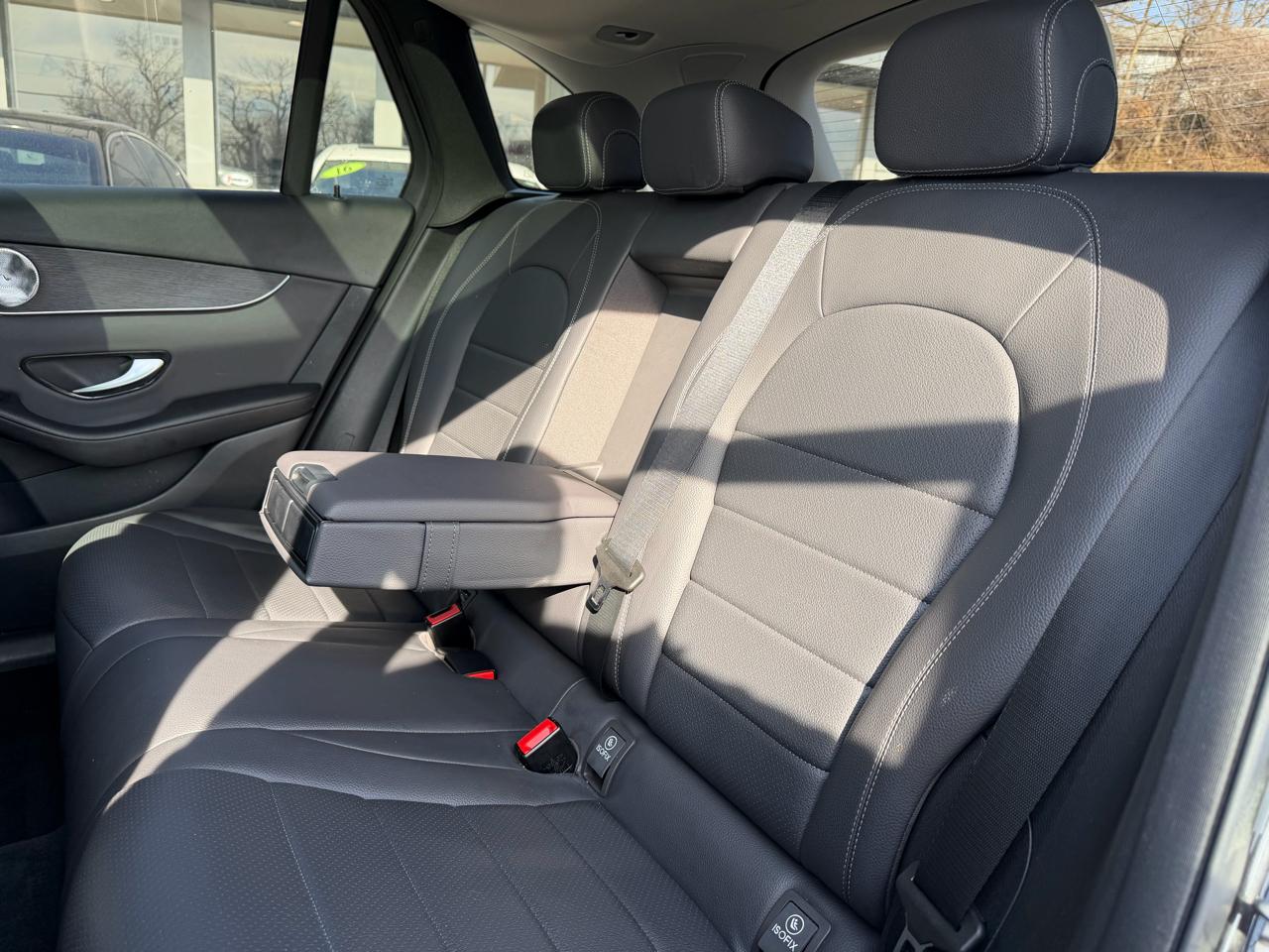 Mercedes-Benz GLC GLC 300 4MATIC SUV 2021