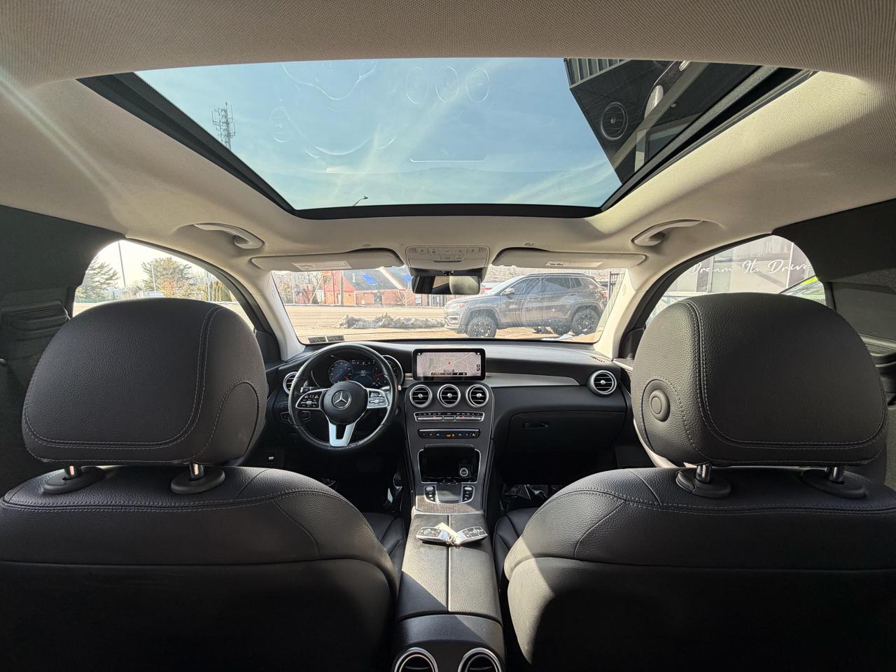 Mercedes-Benz GLC GLC 300 4MATIC SUV 2021