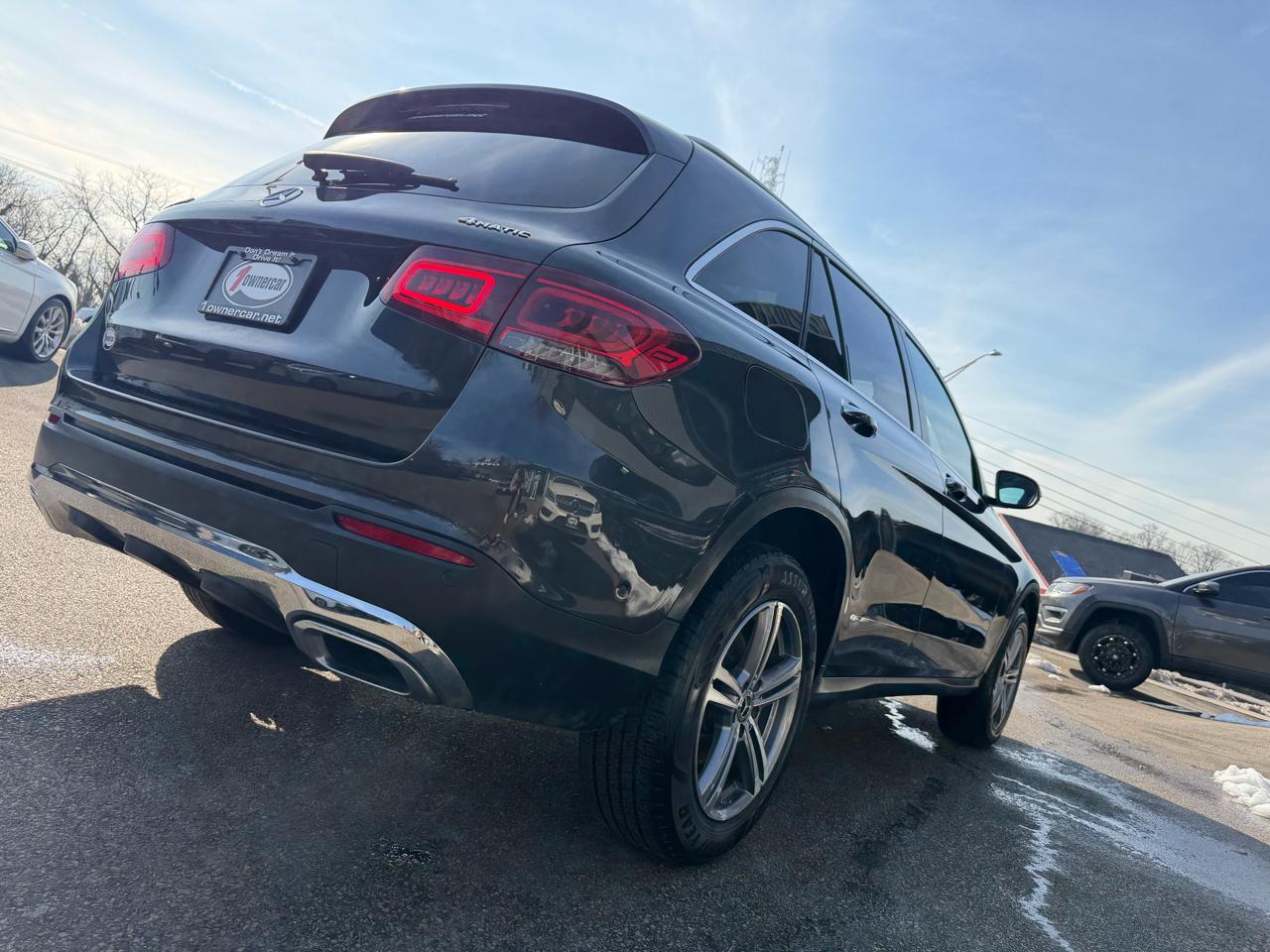 Mercedes-Benz GLC GLC 300 4MATIC SUV 2021