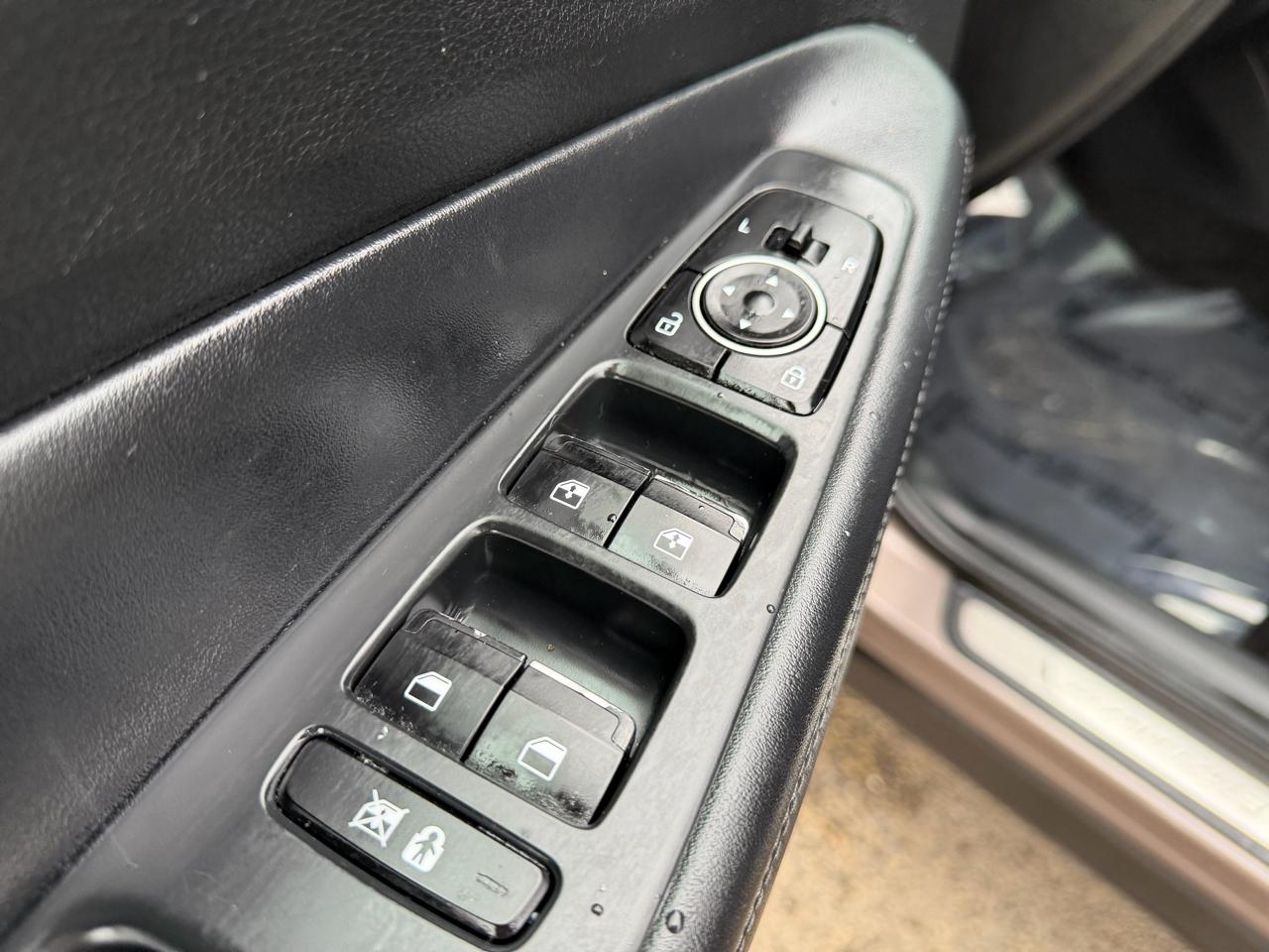 Hyundai Santa Fe Ultimate 2.4L Auto FWD 2019