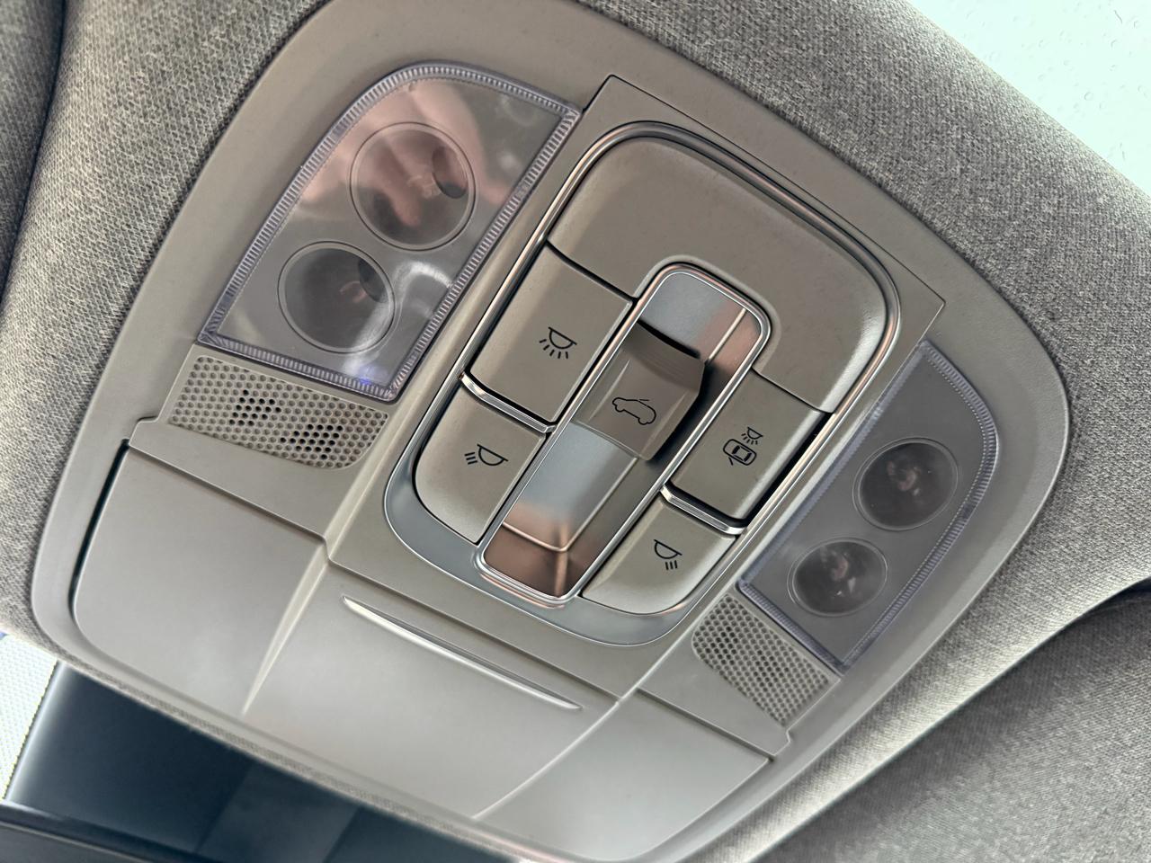 Hyundai Santa Fe Ultimate 2.4L Auto FWD 2019