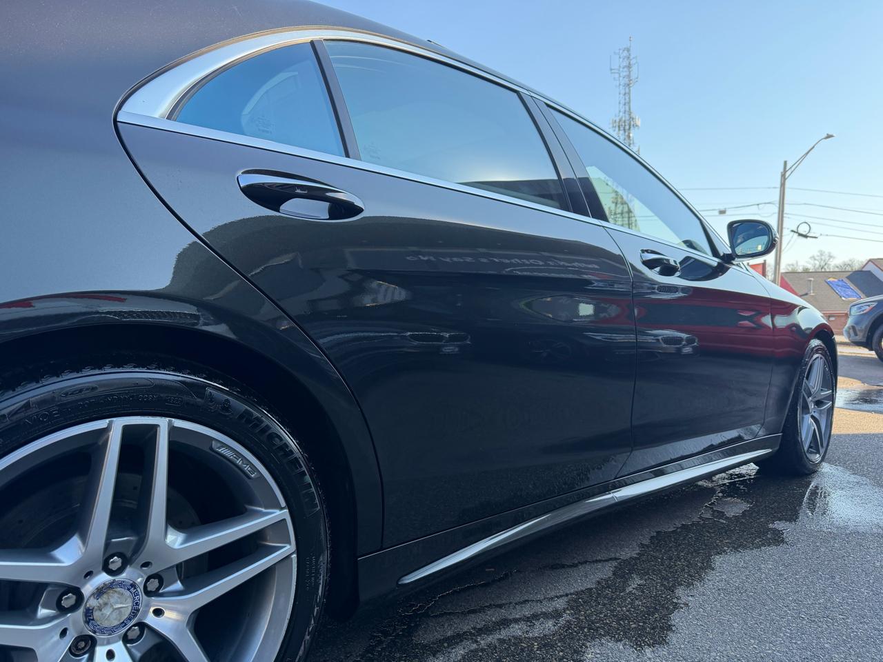 Mercedes-Benz S-Class 4dr Sdn S 550 4MATIC 2014