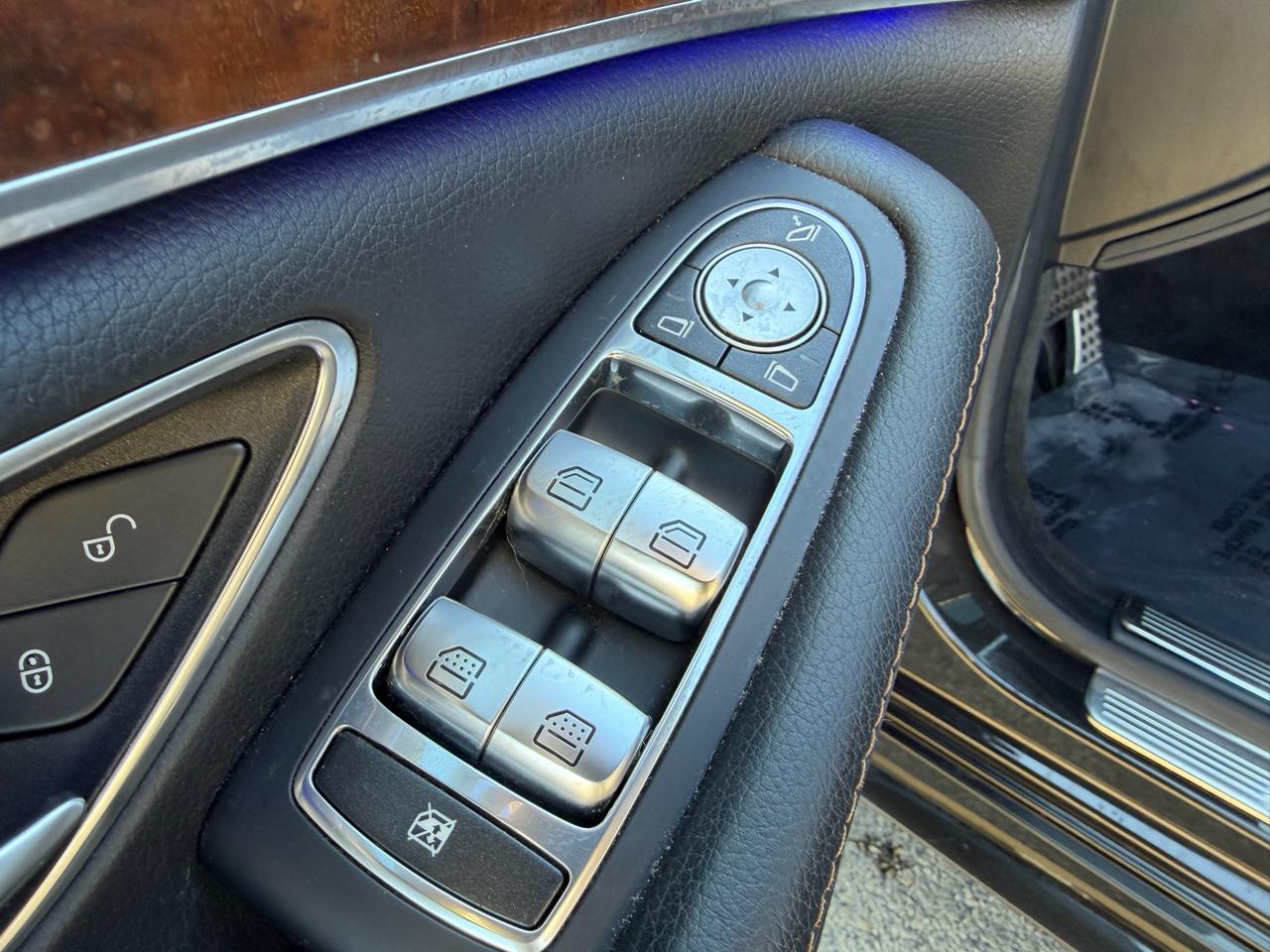 Mercedes-Benz S-Class 4dr Sdn S 550 4MATIC 2014