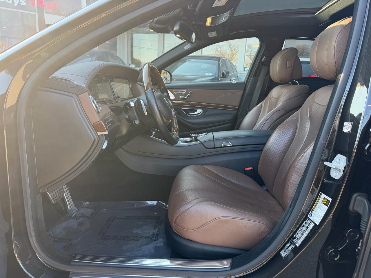 Mercedes-Benz S-Class 4dr Sdn S 550 4MATIC 2014