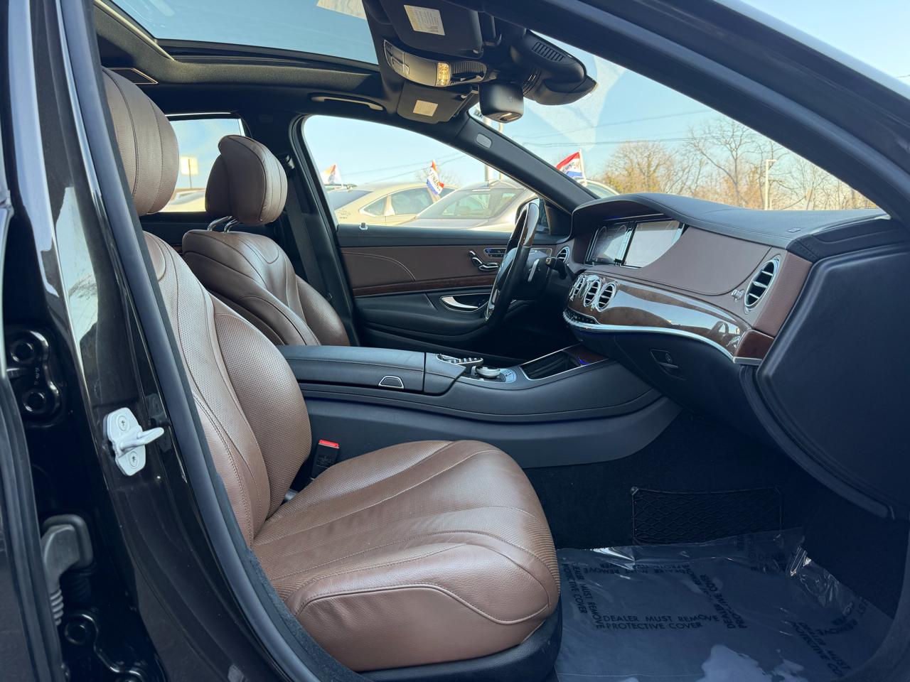 Mercedes-Benz S-Class 4dr Sdn S 550 4MATIC 2014