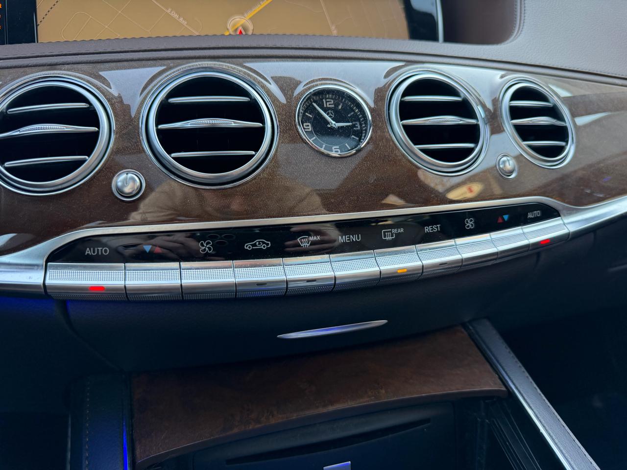 Mercedes-Benz S-Class 4dr Sdn S 550 4MATIC 2014