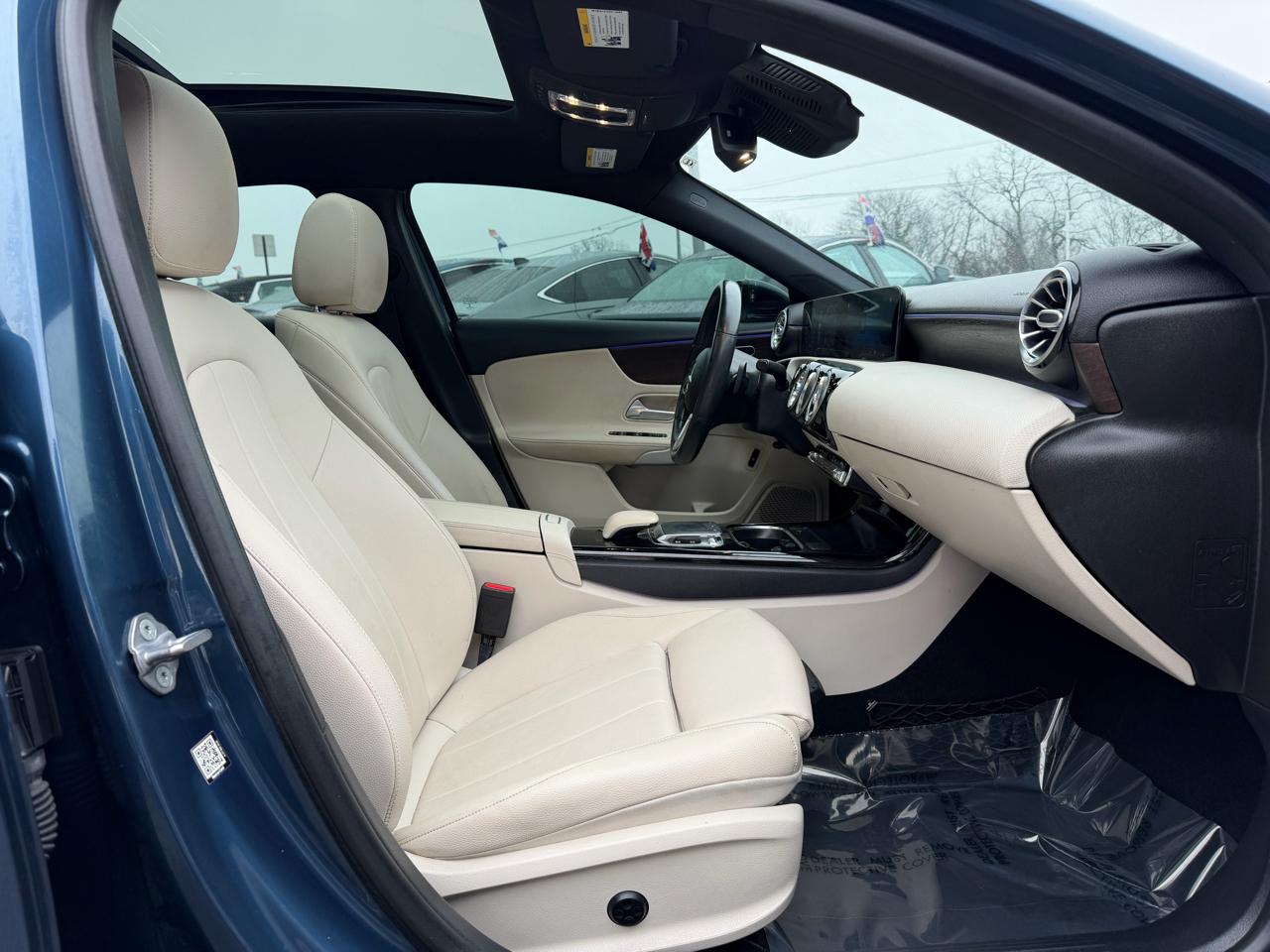 Mercedes-Benz A-Class A 220 4MATIC Sedan 2019