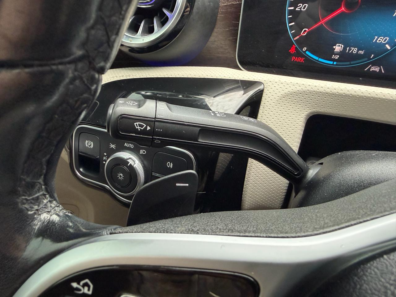 Mercedes-Benz A-Class A 220 4MATIC Sedan 2019