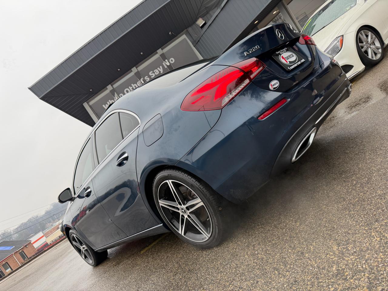 Mercedes-Benz A-Class A 220 4MATIC Sedan 2019