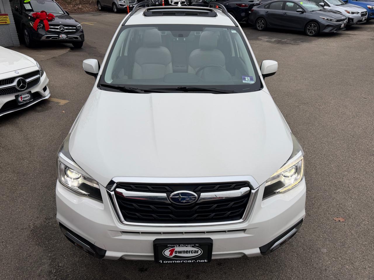 Subaru Forester 2.5i Limited CVT 2017