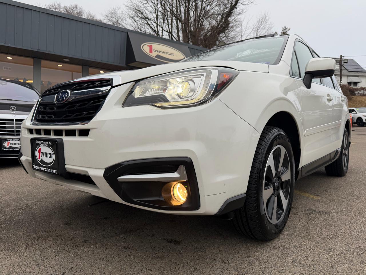 Subaru Forester 2.5i Limited CVT 2017