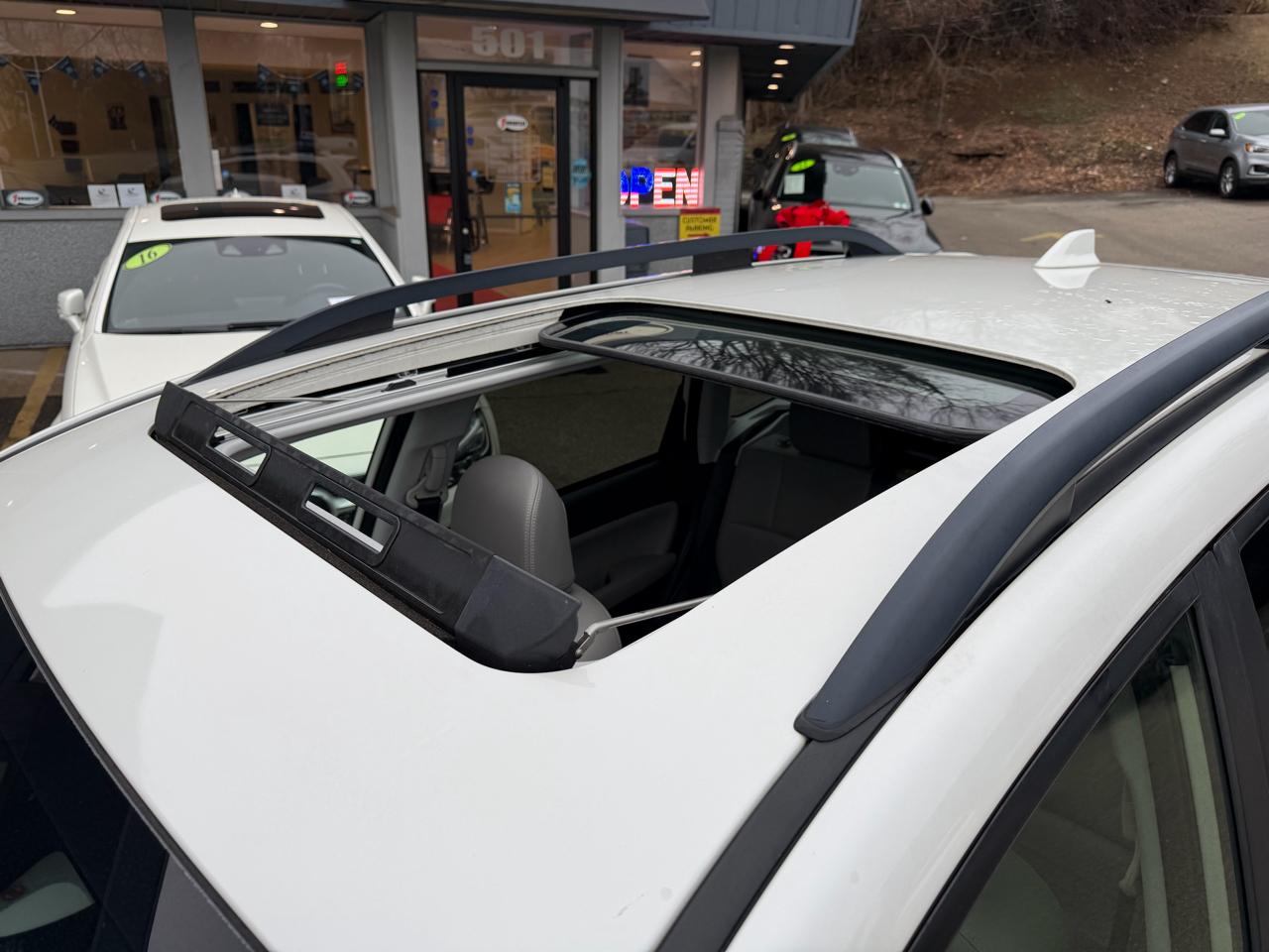 Subaru Forester 2.5i Limited CVT 2017