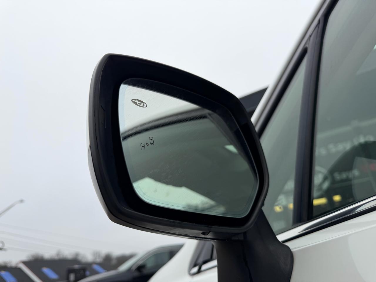 Subaru Forester 2.5i Limited CVT 2017