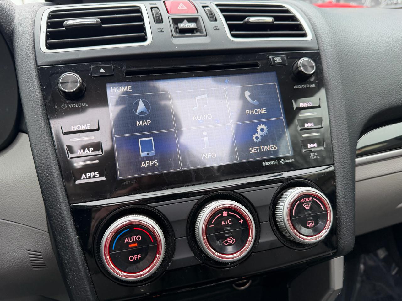 Subaru Forester 2.5i Limited CVT 2017