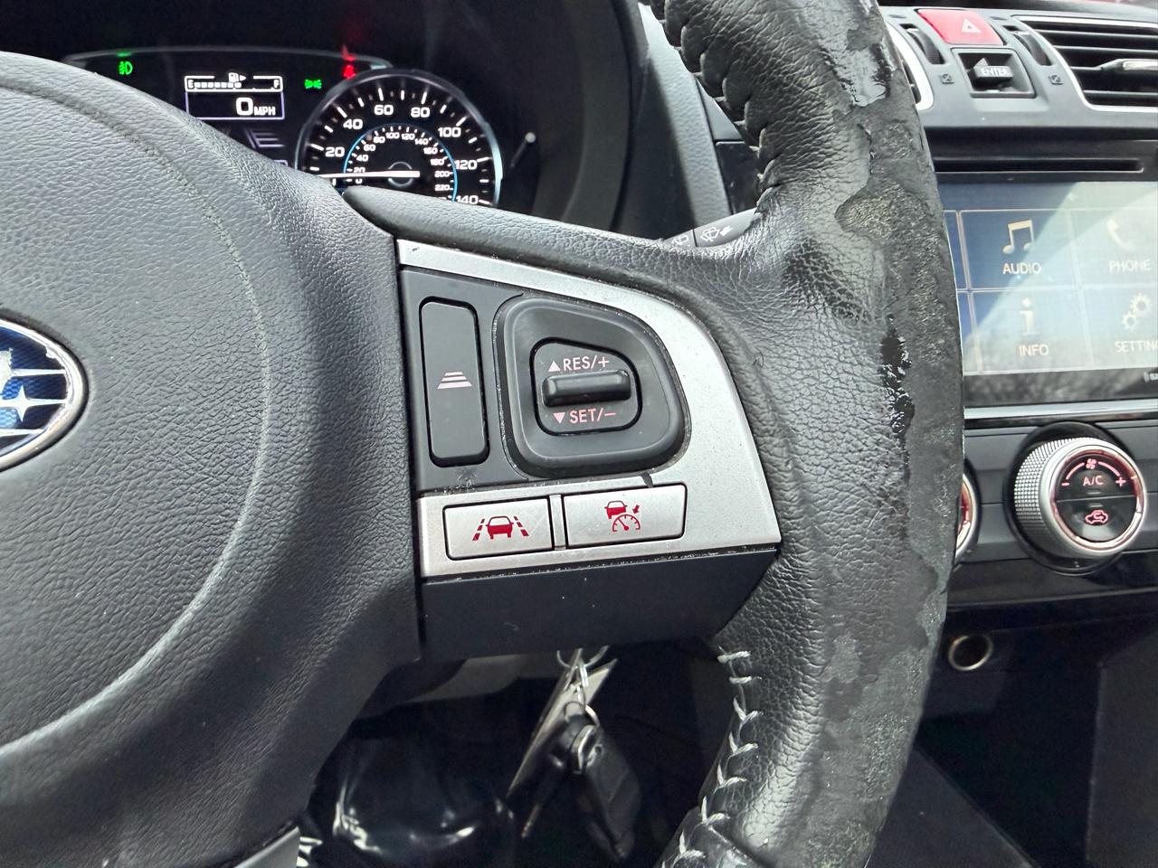 Subaru Forester 2.5i Limited CVT 2017