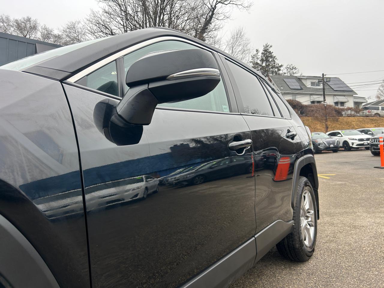 Toyota RAV4 XLE AWD (Natl) 2022