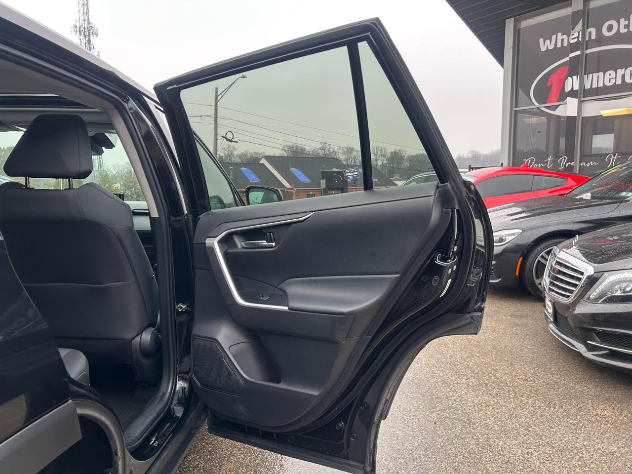 Toyota RAV4 XLE AWD (Natl) 2022