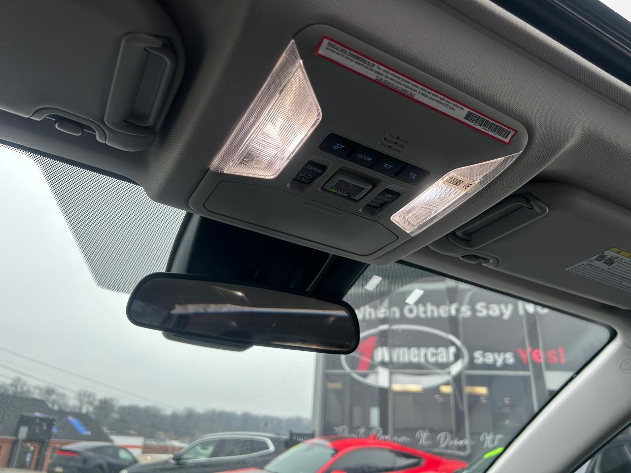 Toyota RAV4 XLE AWD (Natl) 2022