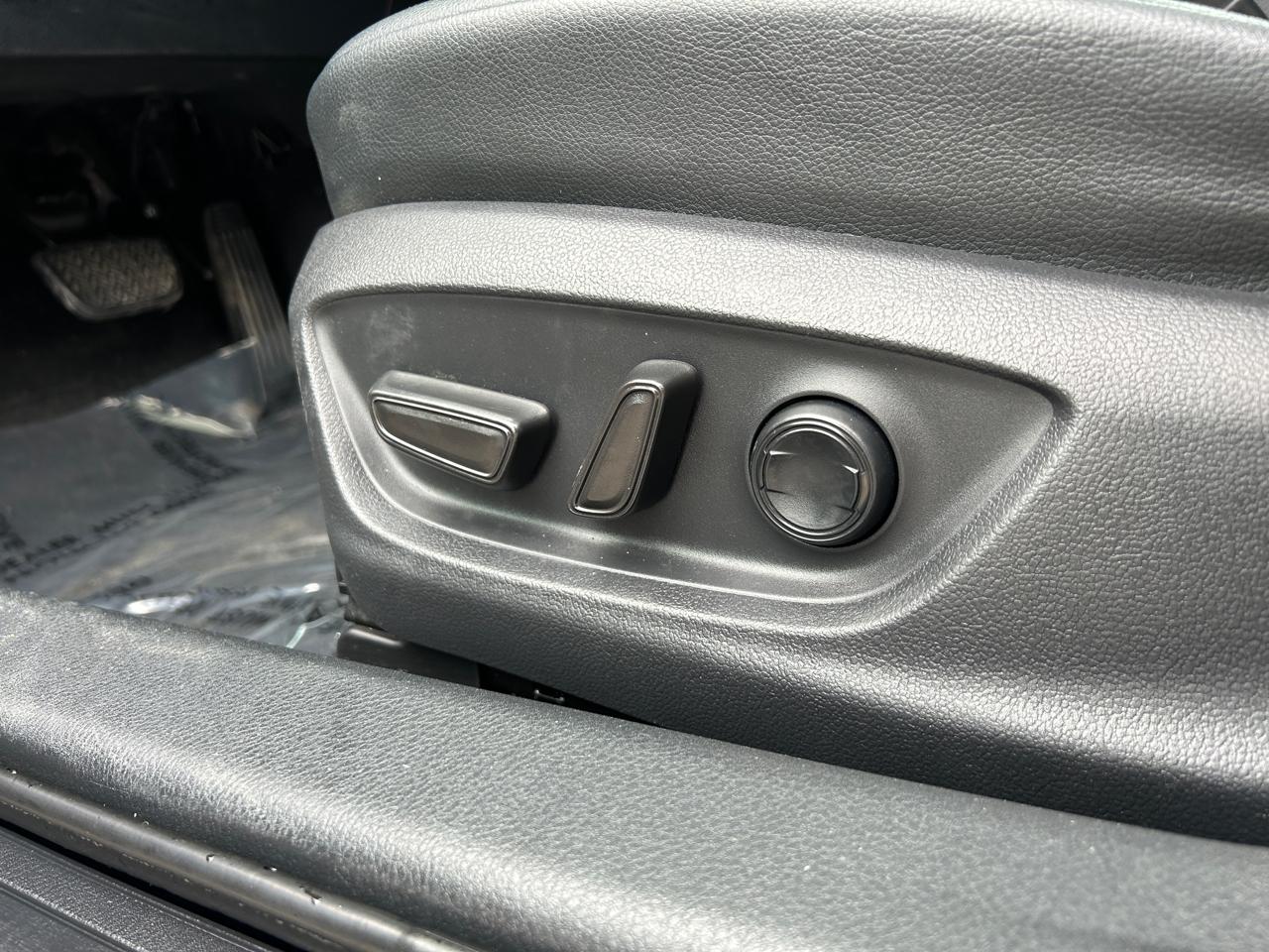 Toyota Camry SE 4D Sedan 2018