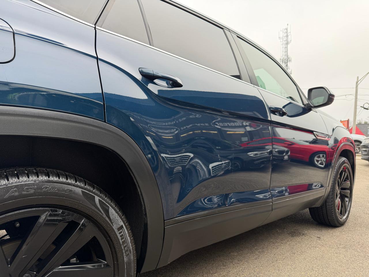 Volkswagen Atlas Cross Sport 3.6L V6 SE w/Technology FWD 2022