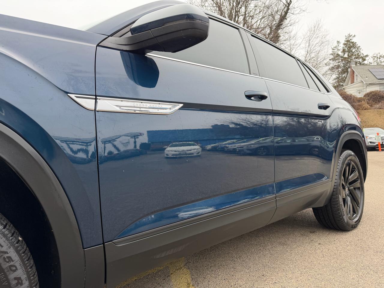 Volkswagen Atlas Cross Sport 3.6L V6 SE w/Technology FWD 2022