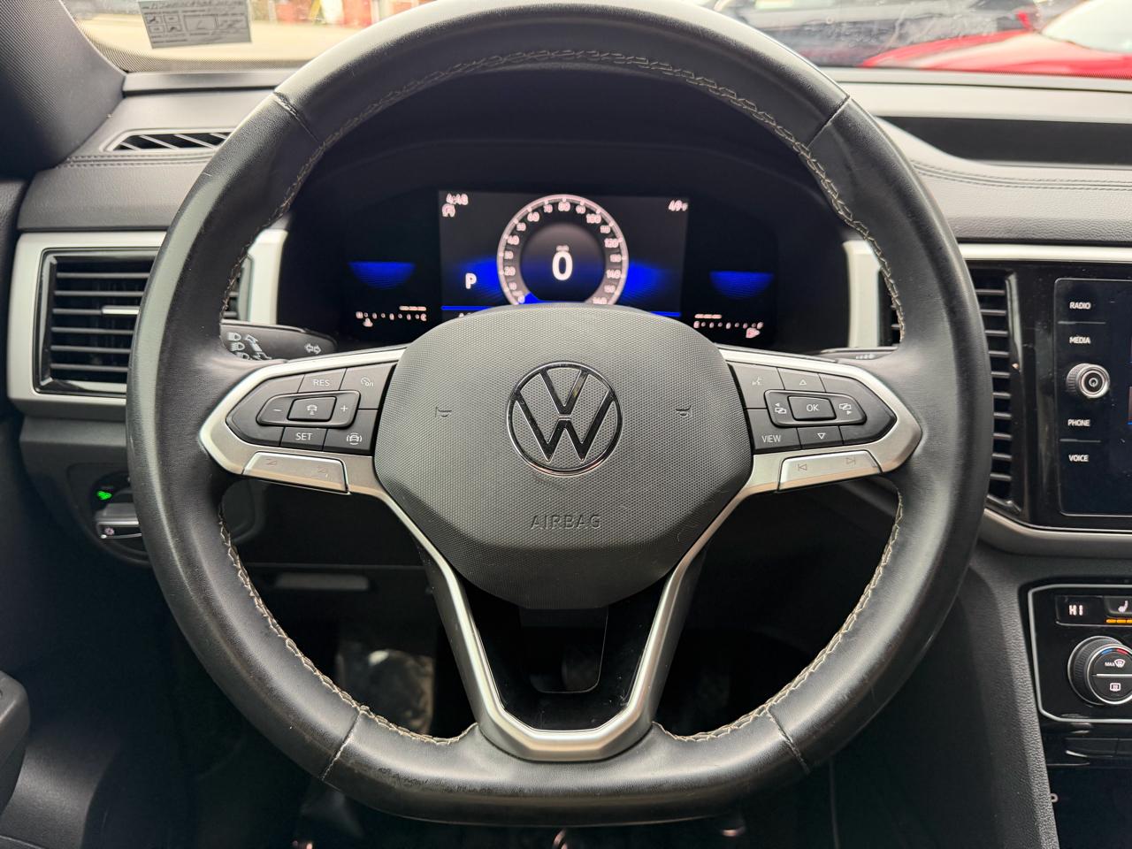 Volkswagen Atlas Cross Sport 3.6L V6 SE w/Technology FWD 2022