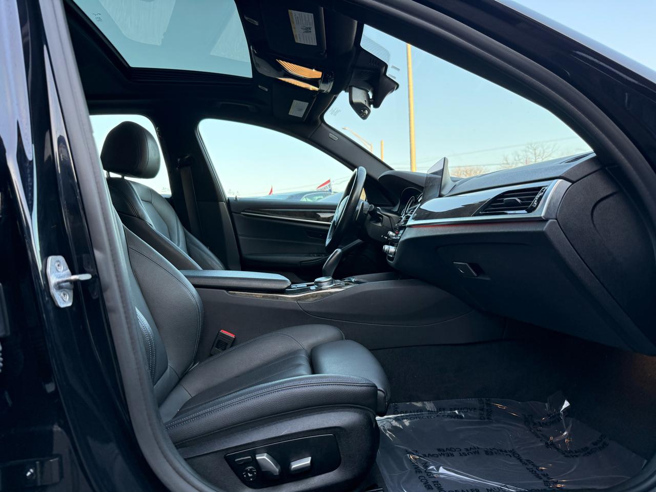 BMW 5 Series 530i xDrive Sedan 2019