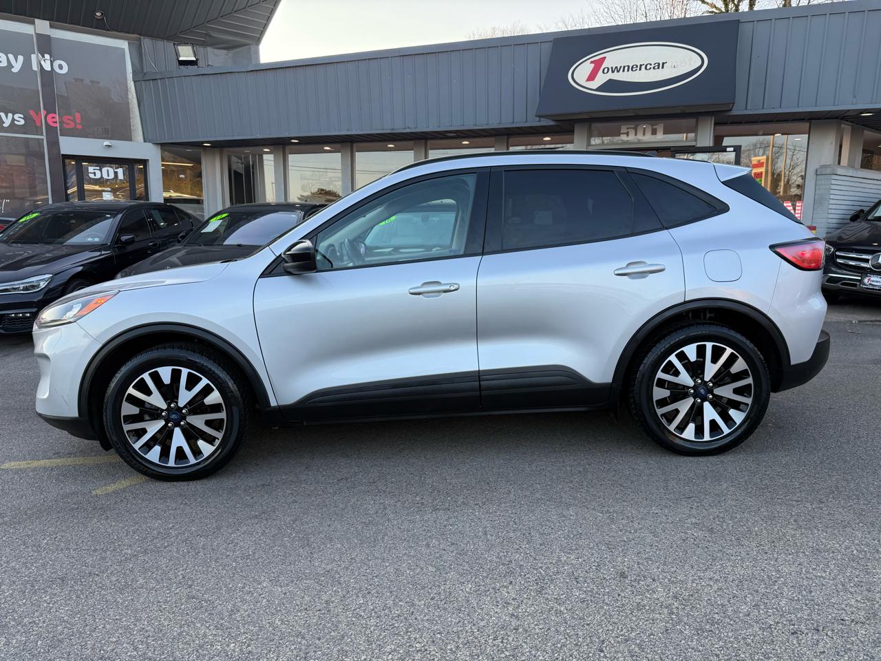 Ford Escape SE Sport Hybrid AWD 2020