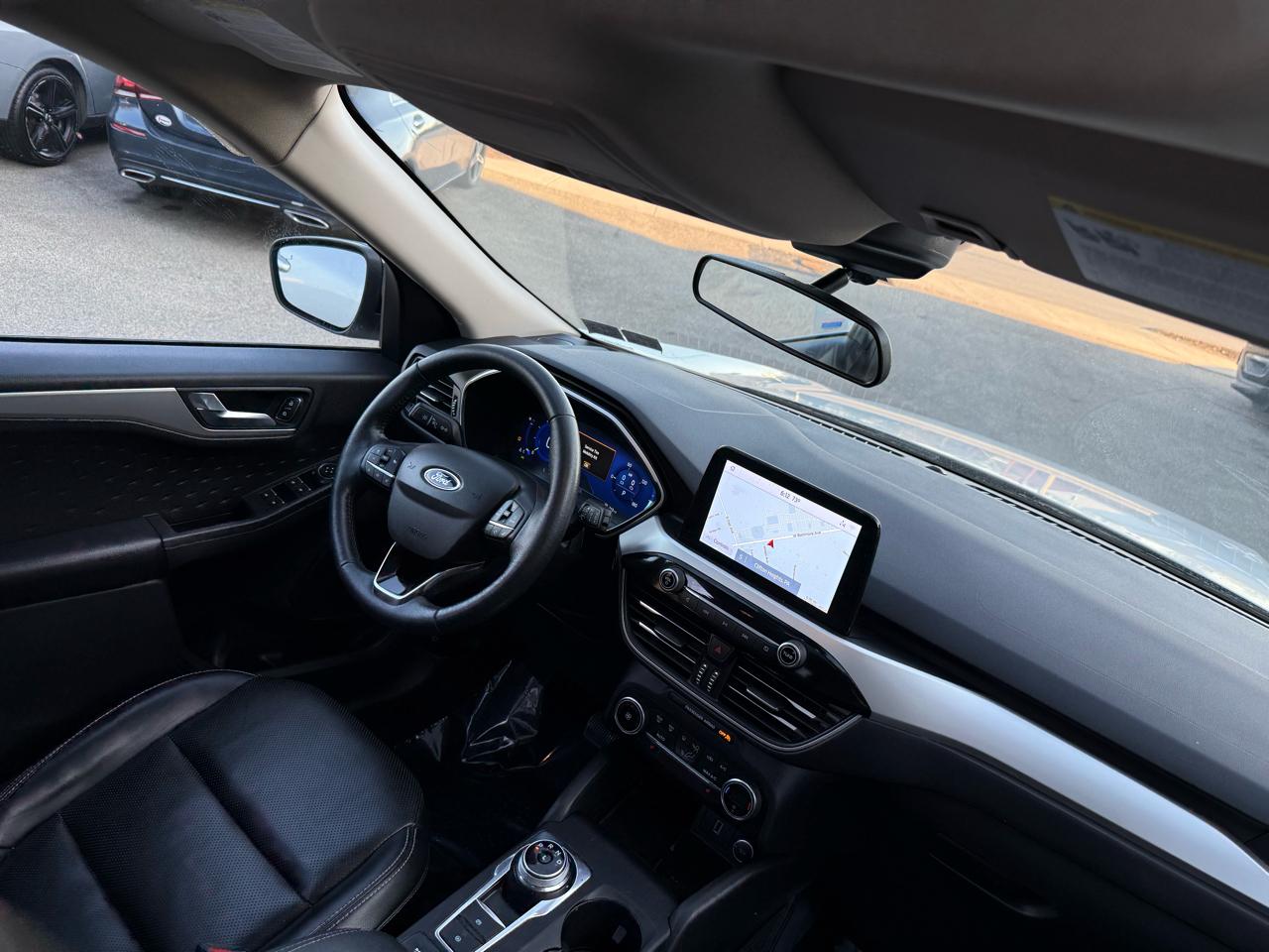 Ford Escape SE Sport Hybrid AWD 2020