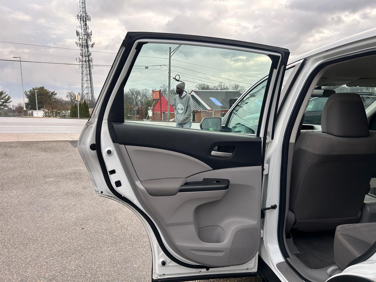 Honda CR-V 2WD 5dr LX 2014