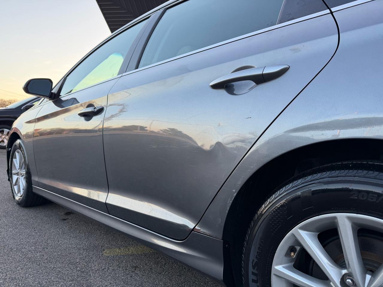 Hyundai Sonata SE 2.4L 2019