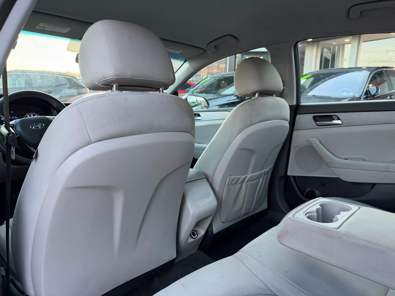 Hyundai Sonata SE 2.4L 2019