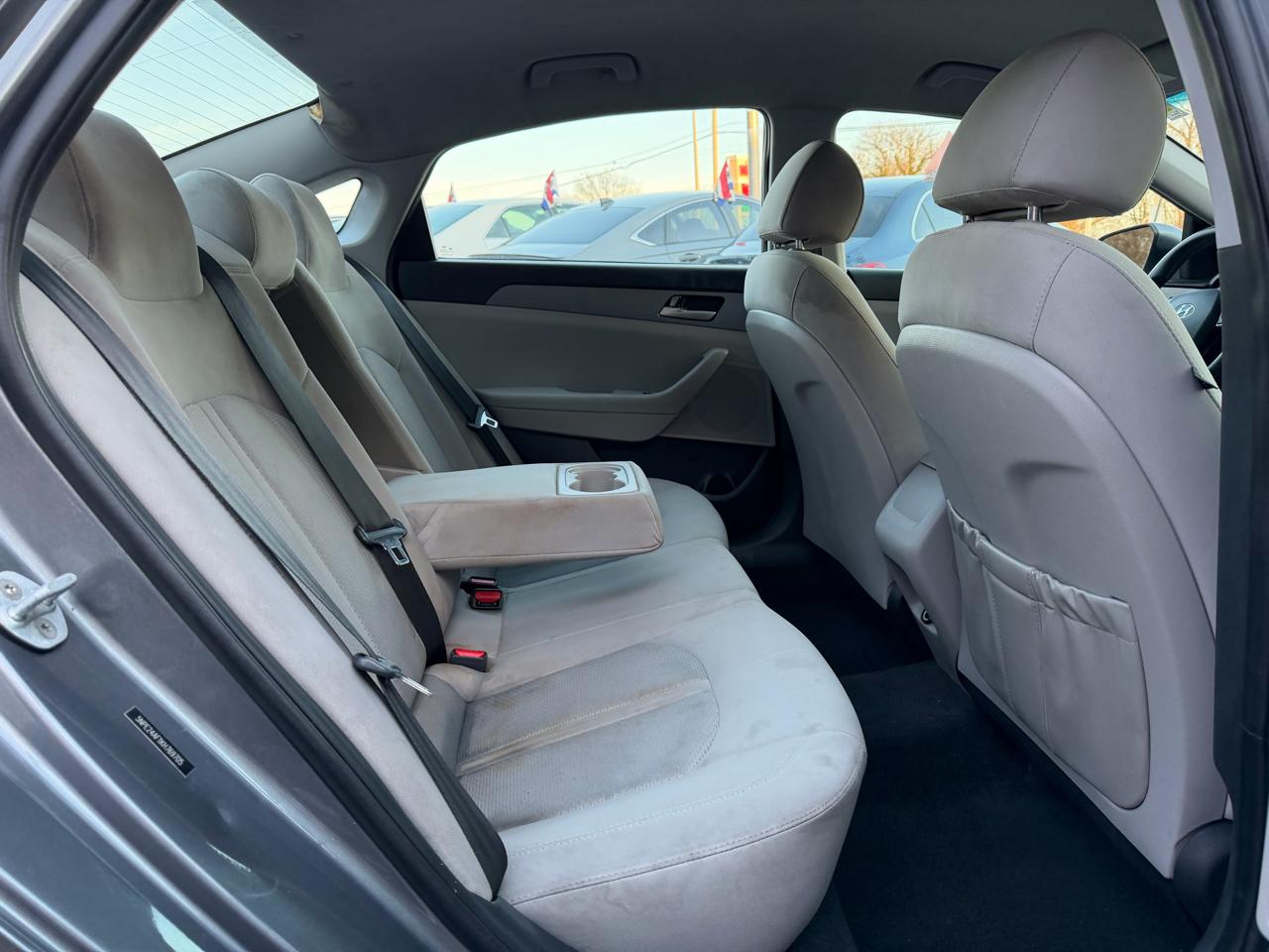 Hyundai Sonata SE 2.4L 2019