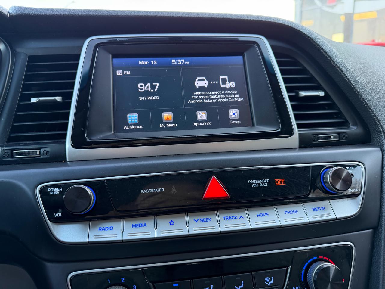 Hyundai Sonata SE 2.4L 2019