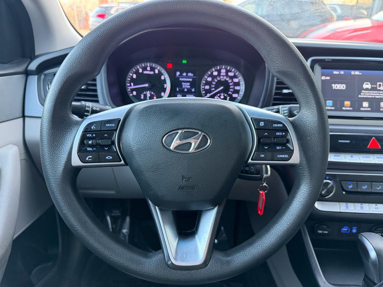 Hyundai Sonata SE 2.4L 2019